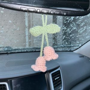 CROCHET HANGING LILY OF THE VALLEYS